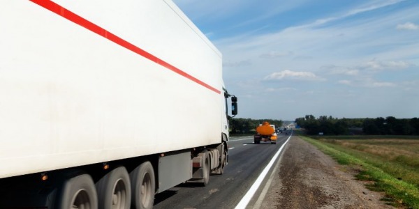 Tricarriles: ¿Qué son y cómo pueden beneficiar tu carga?